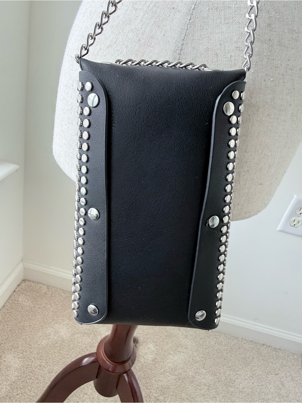Stradivarius Black Studded Mini Crossbody Bag with Chain - Picture 2 of 13